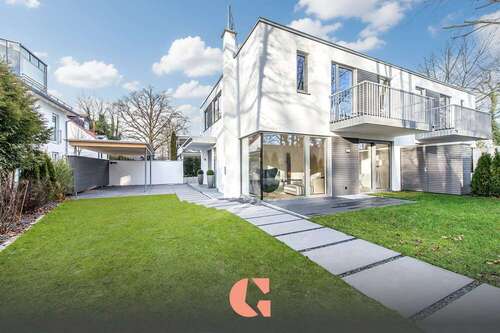 Foto - Haus zum Kaufen in München 3.190.000,00 € 346 m²