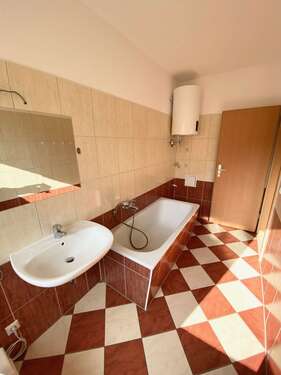 Foto - Wohnung zum Mieten in Rostock 350,00 € 27 m²