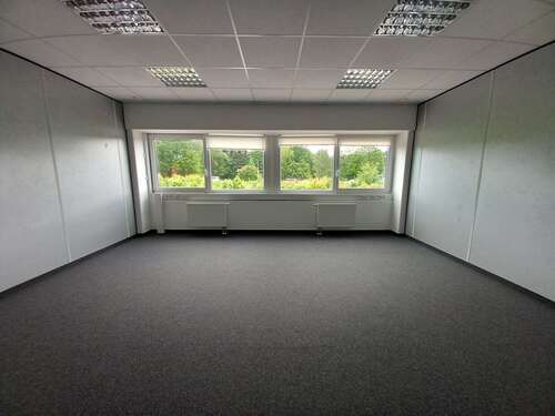 Foto - Büro in Hof 219,48 € 27.5 m² - 219,48&nbsp;EUR Kaltmiete, ca.&nbsp; 27,50&nbsp;m&sup2;