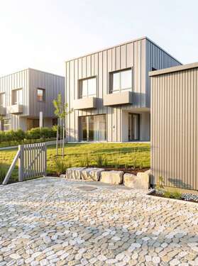 Foto - Haus zum Kaufen in Althengstett 885.000,00 € 153.8 m²