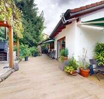 Haus zum Kaufen in Reutlingen Bronnweiler 999.900,00 € 243 m²