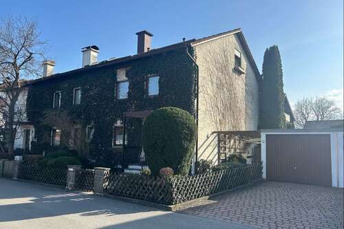 Foto - Haus zum Kaufen in Großkarolinenfeld 540.000,00 € 132 m²