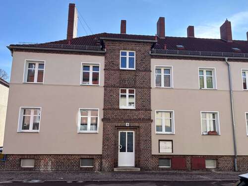 Foto - Haus zum Kaufen in Halle (Saale) 320.000,00 € 213 m²