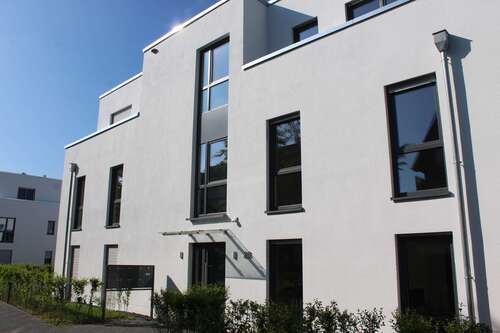 Foto - Wohnung zum Mieten in Niederkassel 1.660,00 € 118 m²