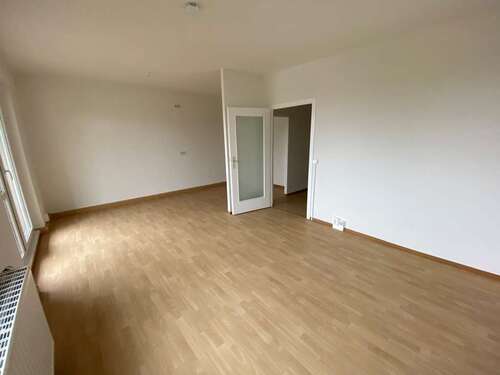 Foto - Wohnung zum Mieten in Suhl 283,58 € 54.46 m²