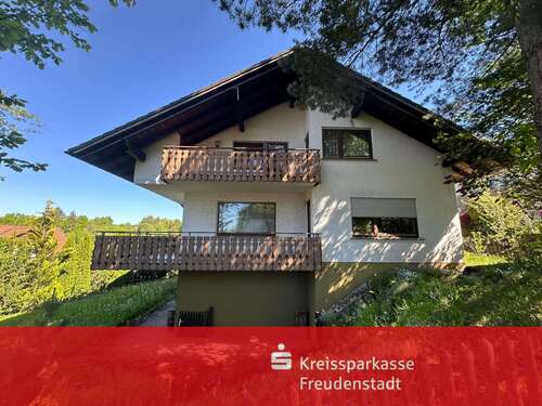 Foto - Haus zum Kaufen in Dornstetten 392.000,00 € 249.81 m²