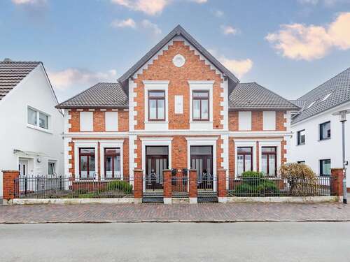 Foto - Haus zum Kaufen in Oldenburg 995.000,00 € 307 m²