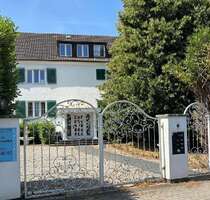 Haus zum Kaufen in Ratingen 1.650.000,00 € 380 m²