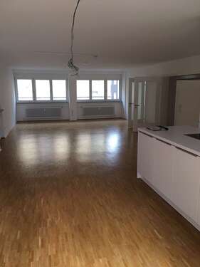 Foto - Wohnung zum Mieten in Stuttgart 1.420,00 € 105.34 m²