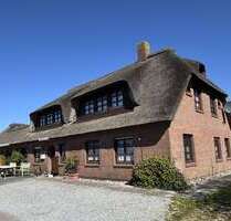 Haus zum Kaufen in Poppenbüll 495.000,00 € 220 m²