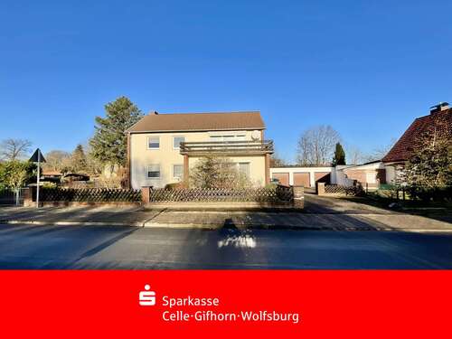 Foto - Haus zum Kaufen in Celle 249.000,00 € 210 m²