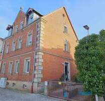 Haus zum Kaufen in Zirndorf 460.000,00 € 200 m²