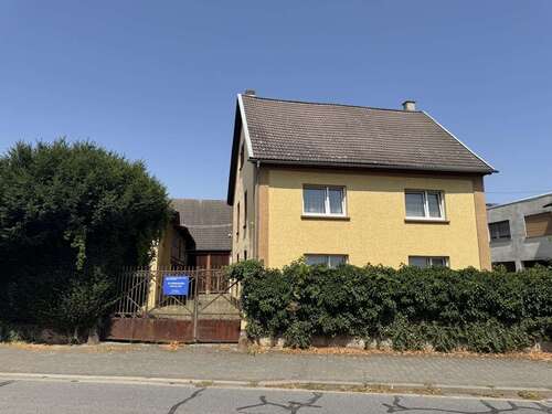 Foto - Haus zum Kaufen in Worms Abenheim 450.000,00 € 150 m²