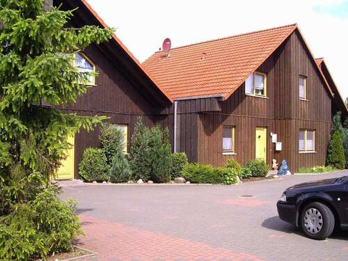 Foto - Haus zum Mieten in Wahrenholz 990,00 € 120 m²