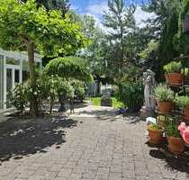 Haus zum Kaufen in Essingen-Lauterburg 849.000,00 € 251 m²