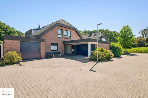 Foto - Haus zum Kaufen in Mönchengladbach 799.000,00 € 196 m²