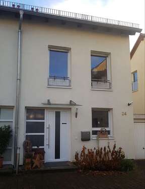 Foto - Haus zum Mieten in Frankfurt 2.250,00 € 148 m²