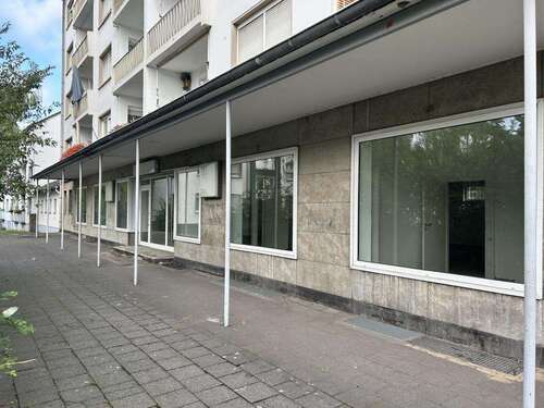 Foto - Einzelhandel in Duisburg 2.073,40 € 296.2 m²