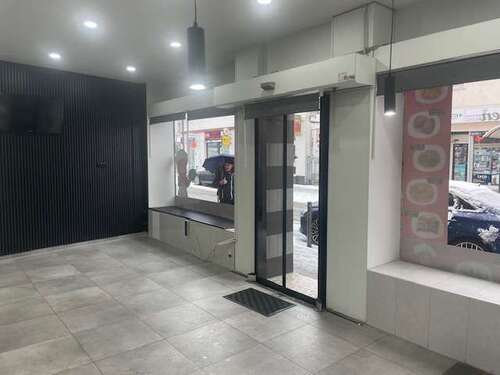 Foto - Einzelhandel in Frankfurt am Main 3.400,00 € 90 m²