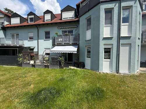 Foto - Wohnung zum Mieten in Weiden 920,00 € 94 m²