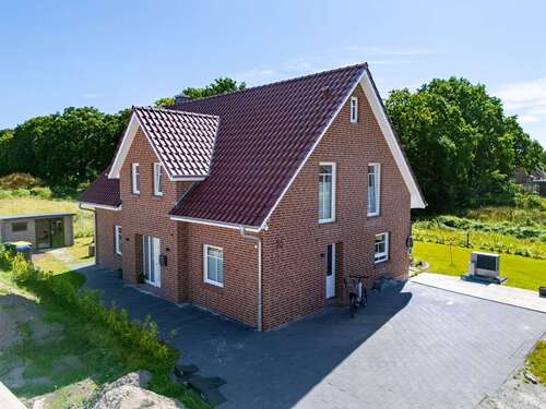 Foto - Haus zum Kaufen in Aurich 649.000,00 € 168 m²