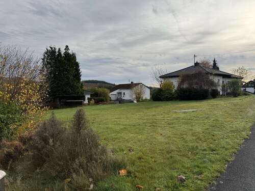 Foto - Grundstück zu verkaufen in Hilchenbach 62.000,00 € 548 m²