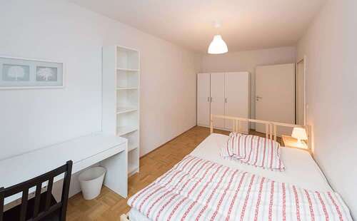 Foto - WG-Zimmer in München 830,00 € 12 m²