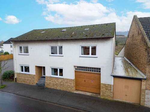 Foto - Haus zum Kaufen in Ockenheim 450.000,00 € 187.65 m²