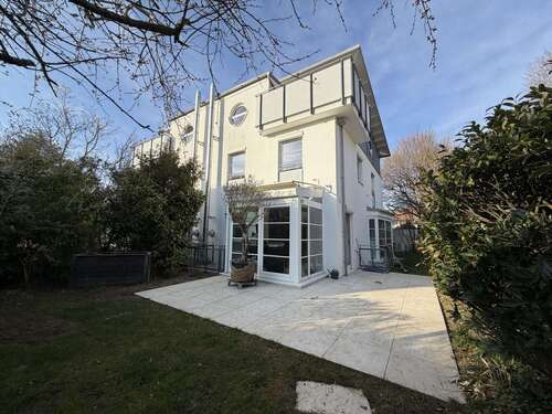 Foto - Haus zum Mieten in Gräfelfing 3.500,00 € 180 m²