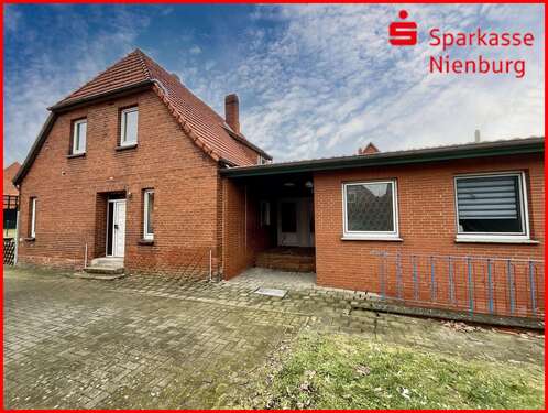 Foto - Haus zum Kaufen in Haßbergen 230.000,00 € 265 m²