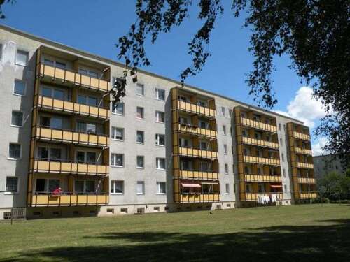 Foto - Wohnung zum Mieten in Stralsund 338,35 € 50.5 m²