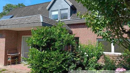 Foto - Haus zum Mieten in Quickborn 2.490,00 € 210 m²