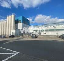 Halle in Lindlar 2.340,00 € 585 m²