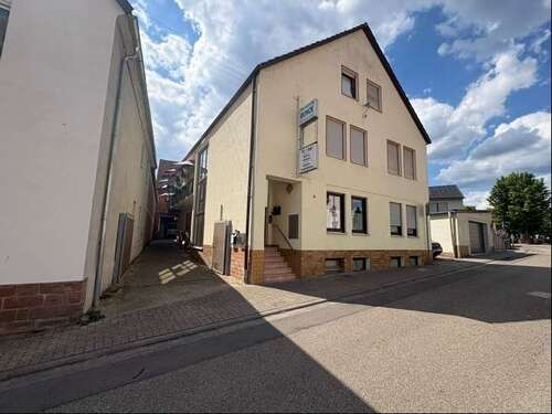 Foto - Haus zum Kaufen in Essingen 739.000,00 € 598 m²