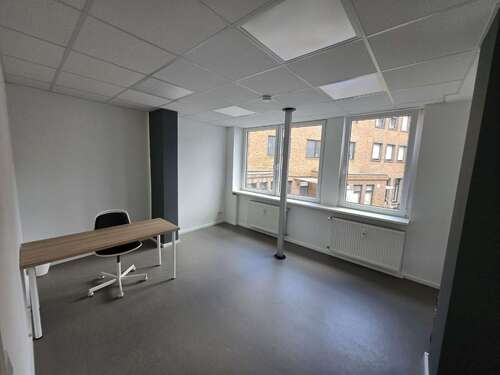 Foto - Büro in Neuss 299,00 € 27 m² - 299,00 EUR Kaltmiete, ca.  27,00 m²