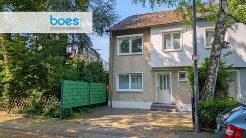 Foto - Haus zum Kaufen in Köln Dellbrück 650.000,00 € 123 m²