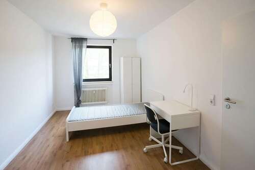 Foto - WG-Zimmer in Düsseldorf 609,00 € 7 m²