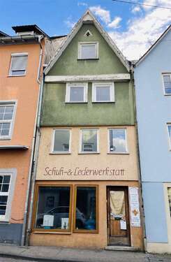 Foto - Haus zum Kaufen in Schwäbisch Gmünd 256.000,00 € 180 m²