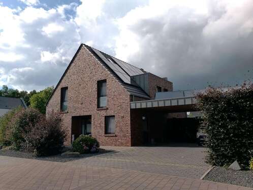 Foto - Haus zum Kaufen in Niedersachsen - Osterwald 499.500,00 € 181 m²