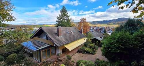 Foto - Haus zum Kaufen in Ballrechten-Dottingen 735.000,00 € 202 m²