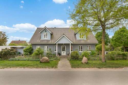 Foto - Haus zum Kaufen in Pötenitz 797.000,00 € 225 m²