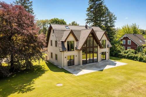 Foto - Haus zum Kaufen in Kleinmachnow 2.490.000,00 € 420 m²