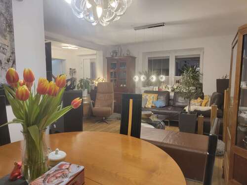 Foto - Haus zum Mieten in Gunzenhausen 1.500,00 € 165 m²