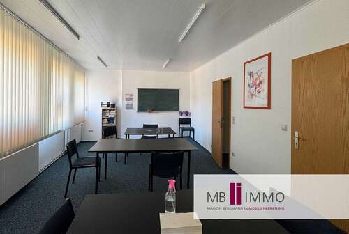 Foto - Büro in Wolfsburg Vorsfelde 875,00 € 175 m²