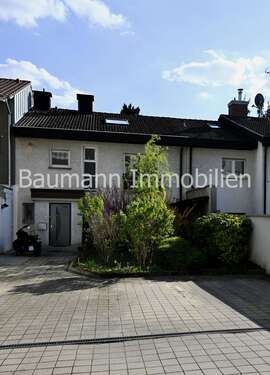 Foto - Haus zum Kaufen in Karlsruhe 990.000,00 € 205 m²