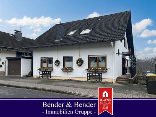 Foto - Haus zum Kaufen in Siegen Eiserfeld 320.000,00 € 205 m²