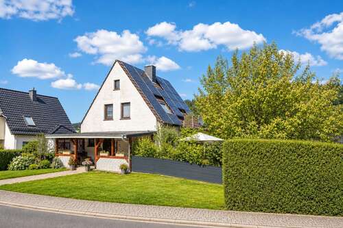 Foto - Haus zum Kaufen in Hellenthal Kammerwald 259.700,00 € 120.34 m²