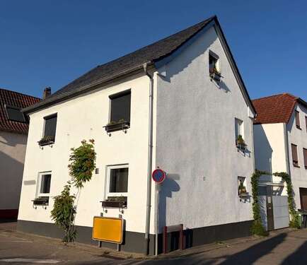 Foto - Haus zum Kaufen in Böchingen 360.000,00 € 125 m²