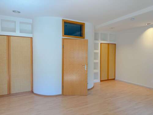 Foto - Einzelhandel in München 245.000,00 € 35.83 m²
