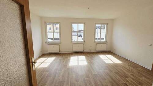 Foto - Wohnung zum Mieten in Magdeburg 455,06 € 74.6 m²